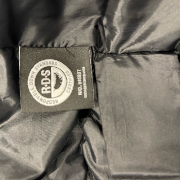 Aritzia Babaton St. Moritz Winter Down Parka Black Women's Medium - Picture 11 of 12